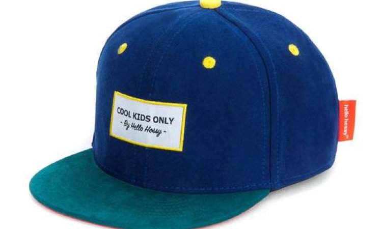 Vente de casquettes en daim pour filles & garçons "Cool Kids Only" à Saint-Julien-en-Genevois