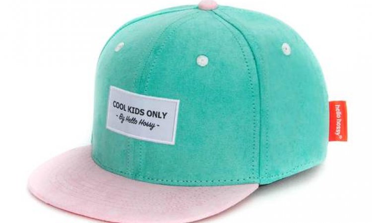 Vente de casquettes en daim pour filles & garçons "Cool Kids Only" à Saint-Julien-en-Genevois